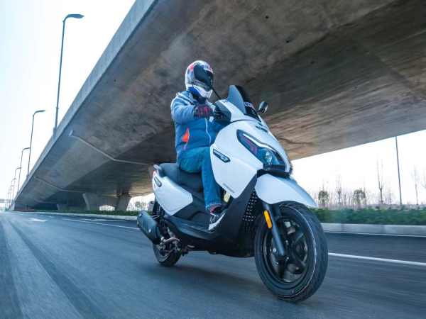 ������BYQ250T