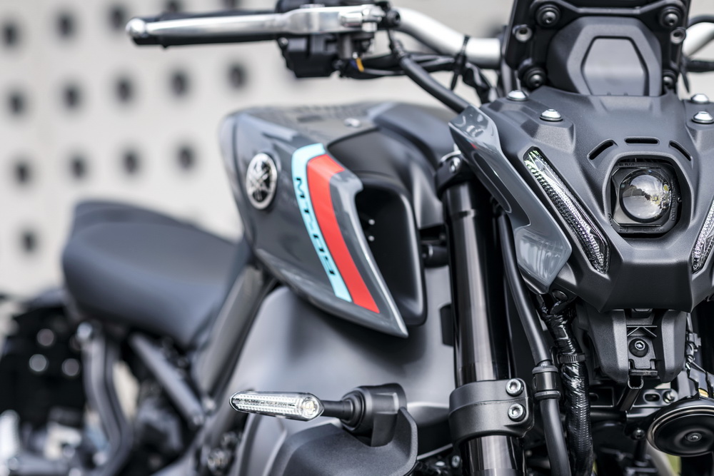 ������ YamahaMT-09��������һ�� MT-09�ֲ���д