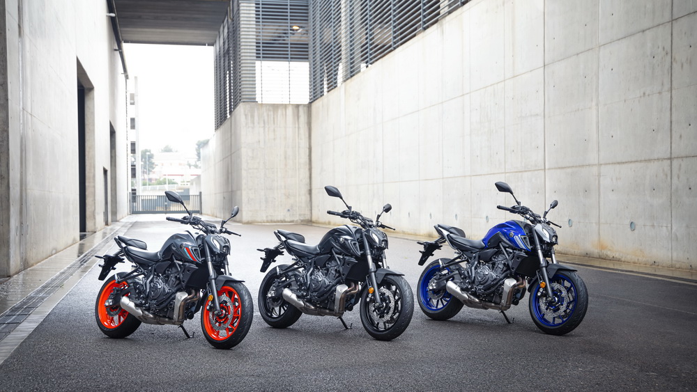 ������ YamahaMT-09��������һ��MT-07&MT-09������д