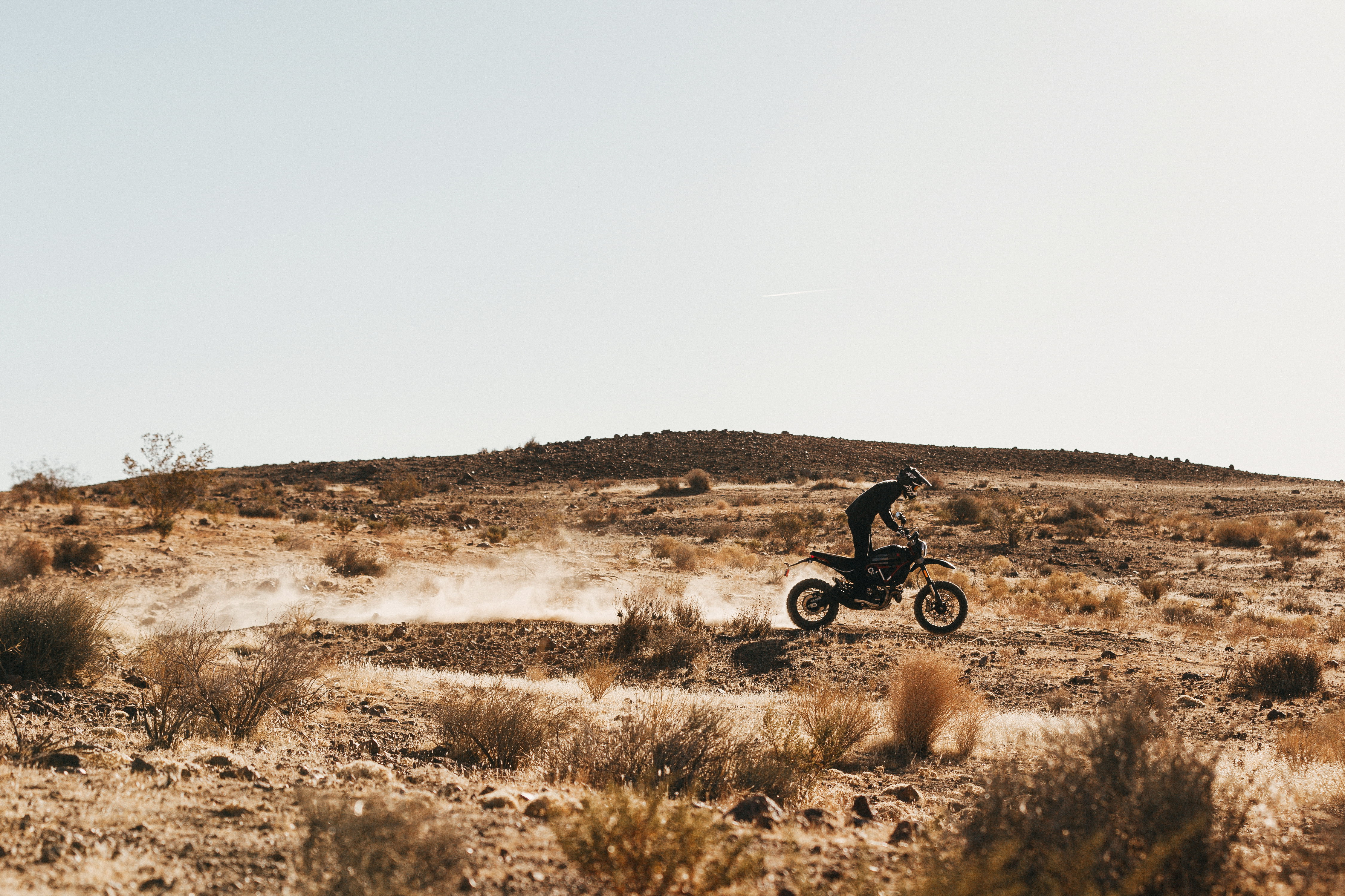 �ſ��� DucatiɳĮѩ��Desert Sled����800�������� Desert Sled Fasthouse��2��