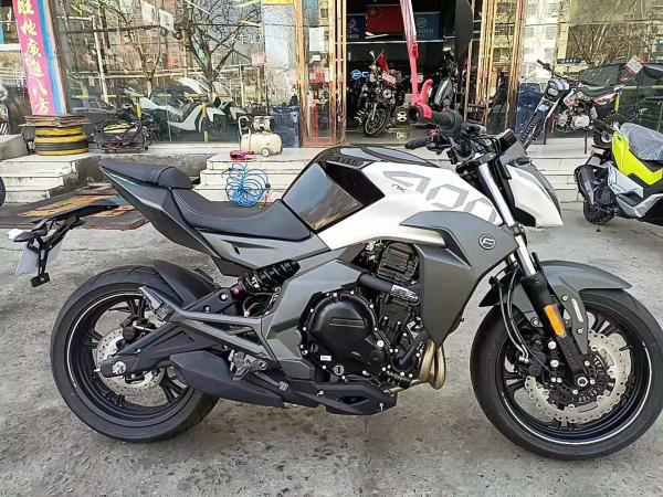 ����400NK