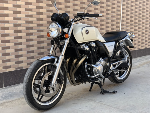 12�걾��CB1100���Ŵ���Ħ�нֳ�
