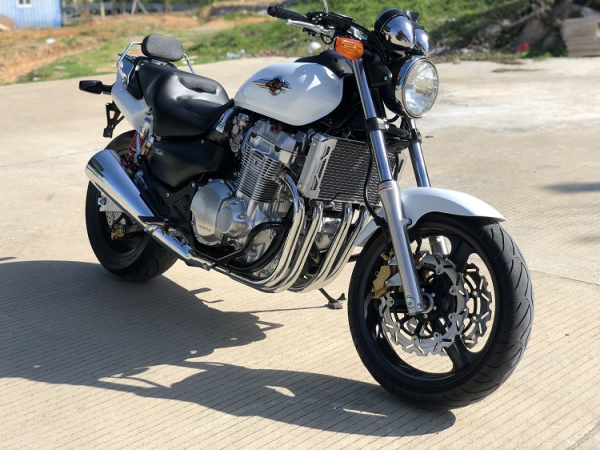 03�걾��X4-1300 ��Ϭţ����������ֳ���