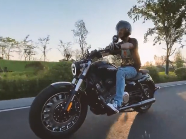
�����ʯ300��������
