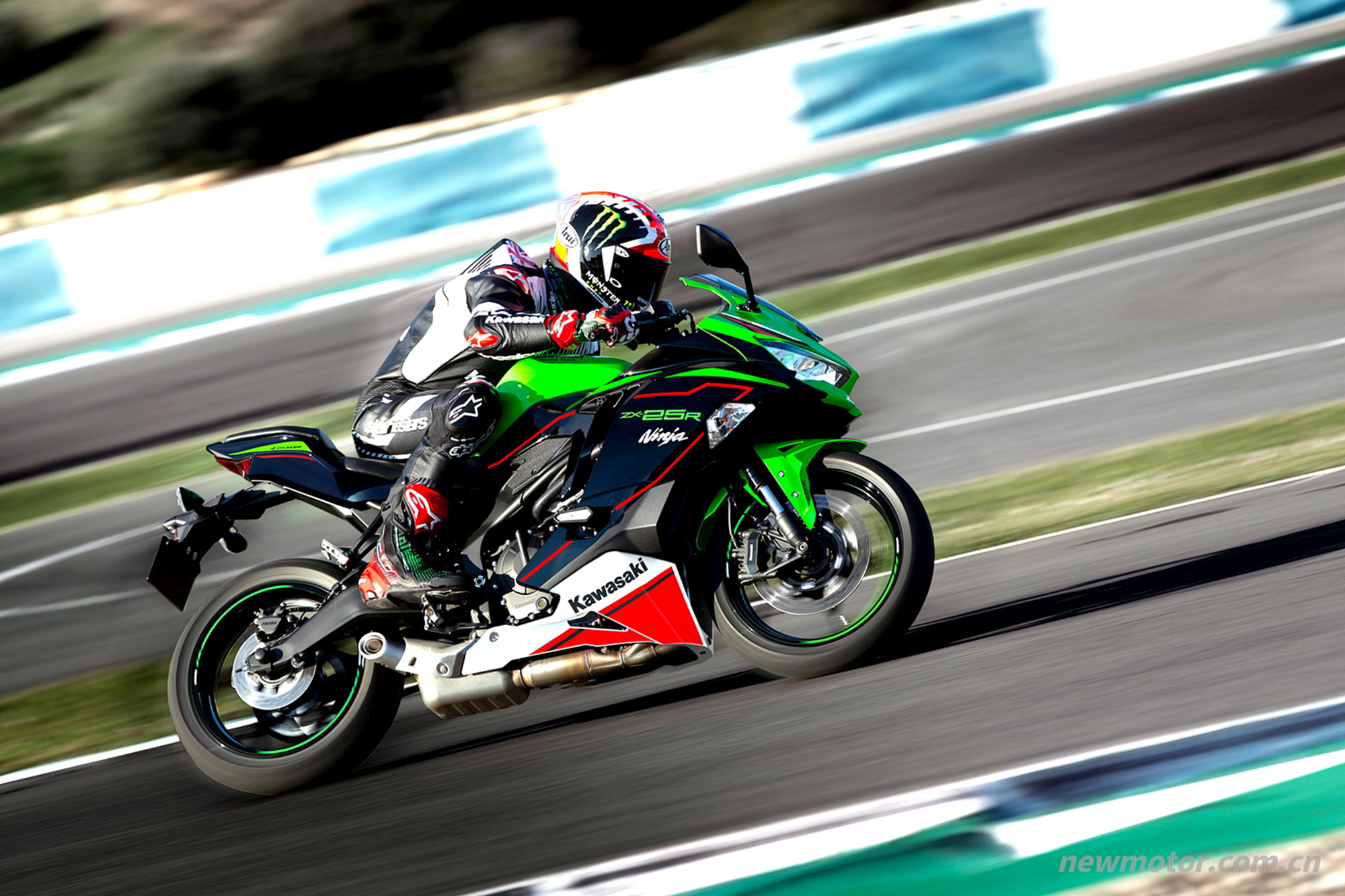 Kawasaki 2022 ��ͼ�� Ninja 250/400��ZX-25R��Z250/400