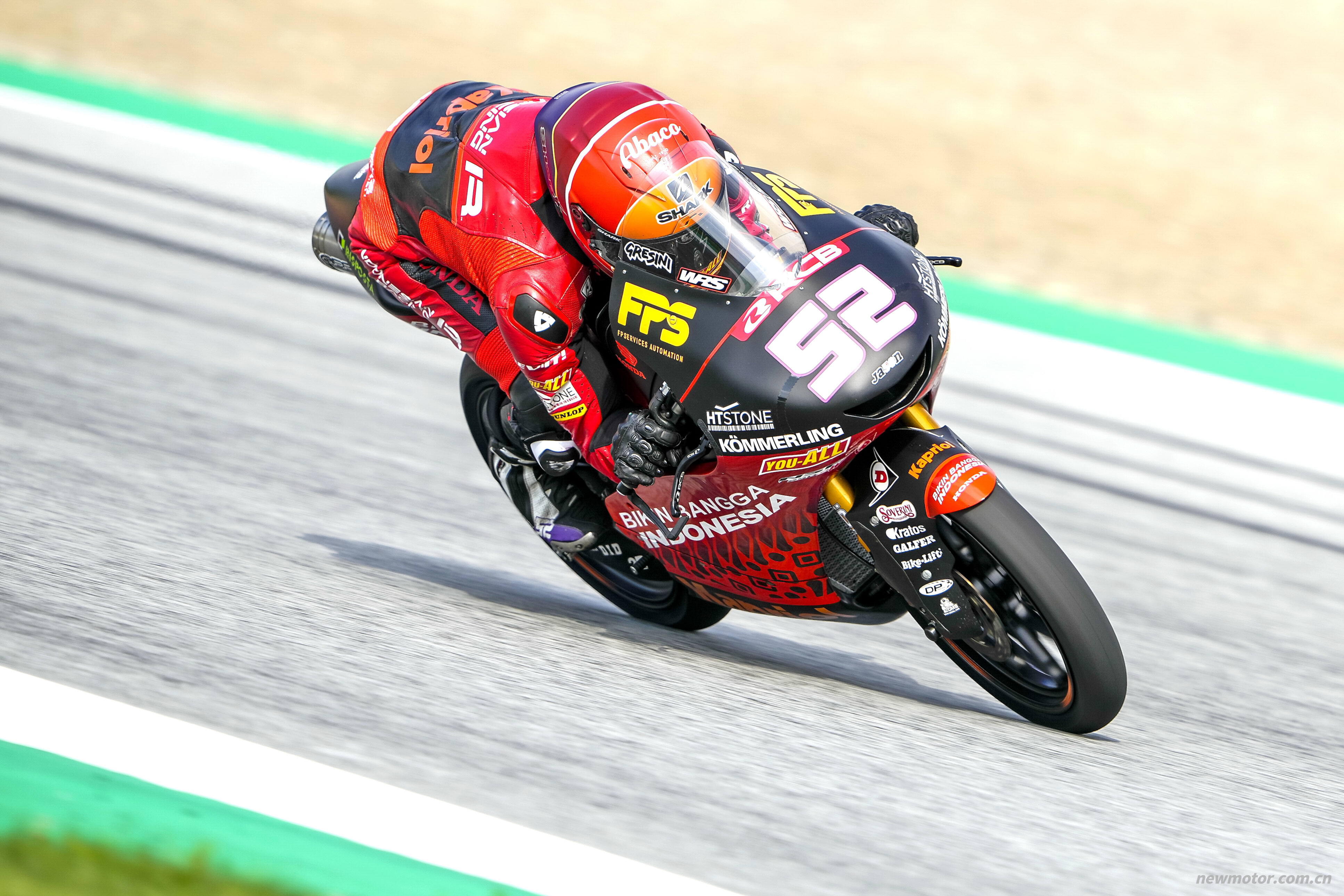 ������ҵ������ע���µ���վ QP����˹�� Moto3 ��һ����