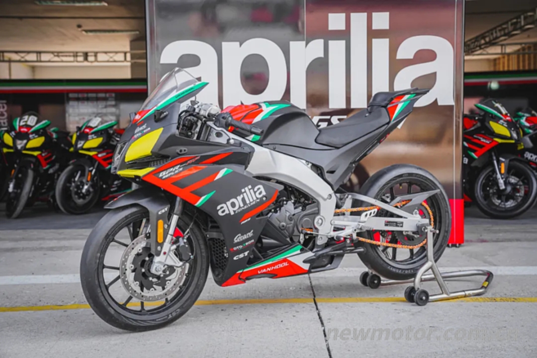 �������� Aprilia2021GPR250RAPR250-R2021��CST������̥������·Ħ�г���ս��GPR250R