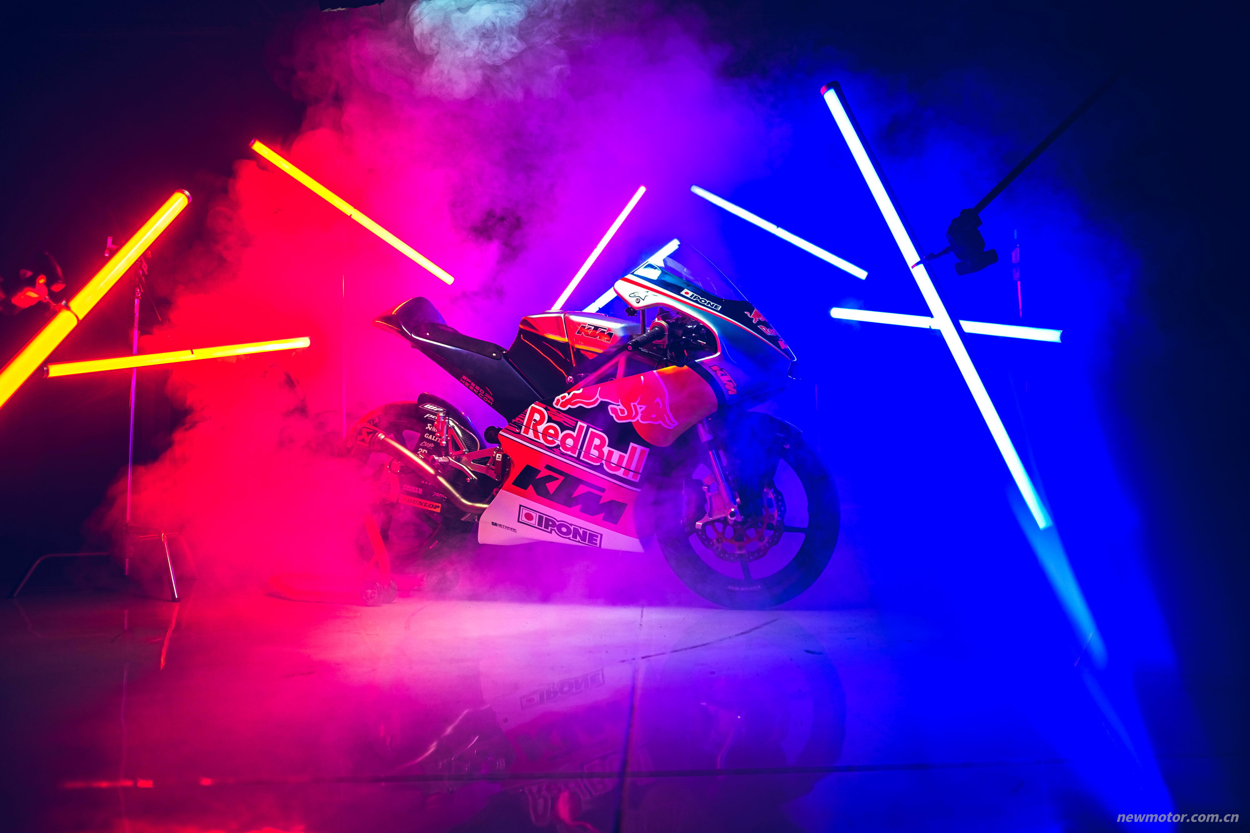 MotoGP ��ţ���㱭�� KTM RC250R ����