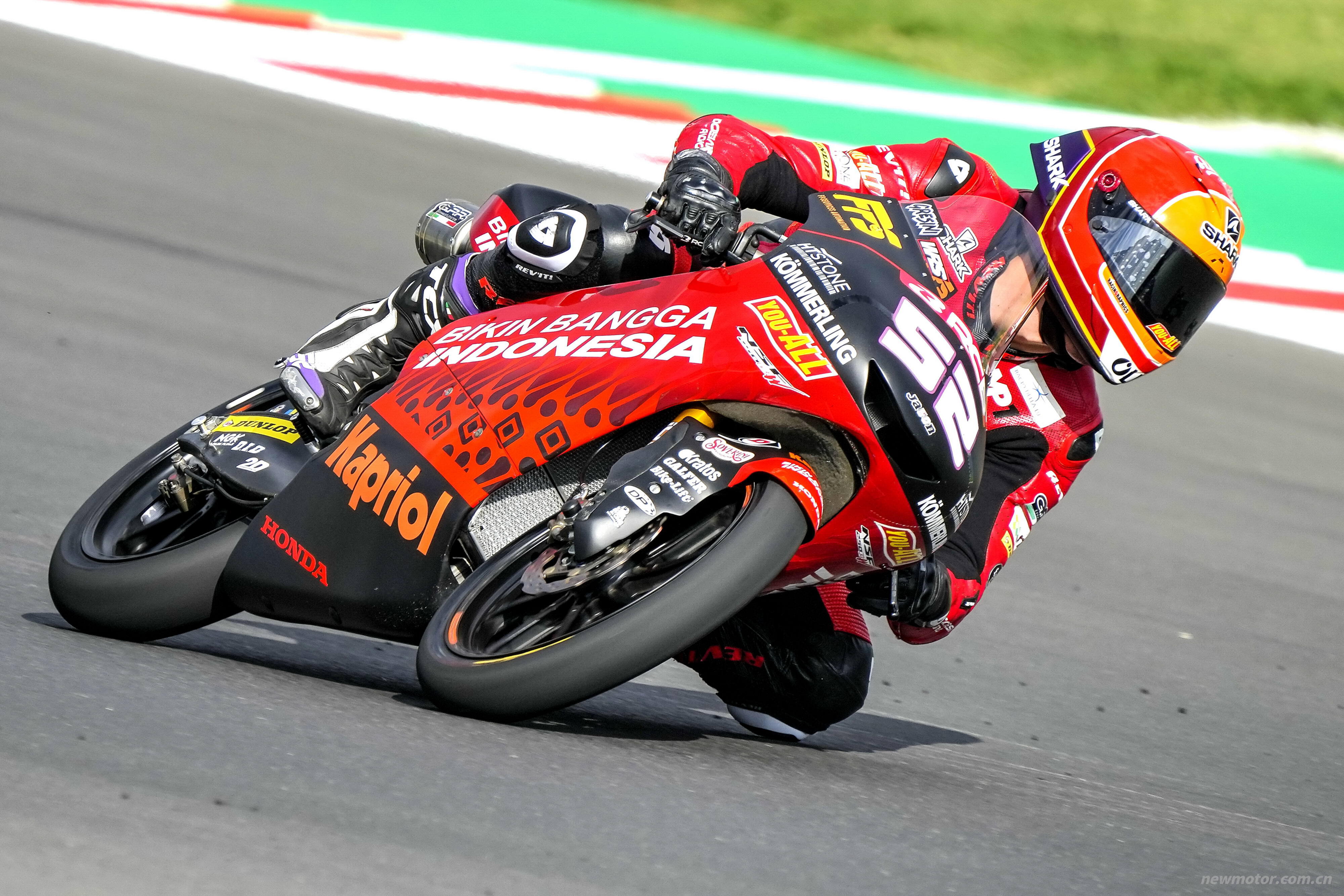 ������ҵ������ע��ʥ����ŵվ����˹�� Moto3 ���¾���ս