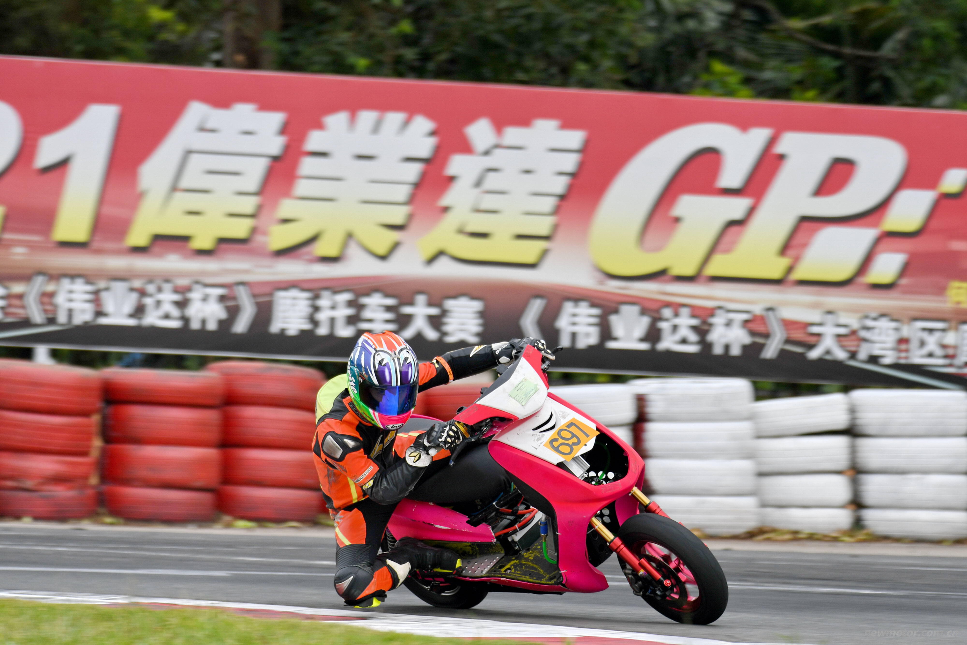 2021 ΰҵ�� GP����ˮΰҵ�ﱭ�����غϣ��µ׿���