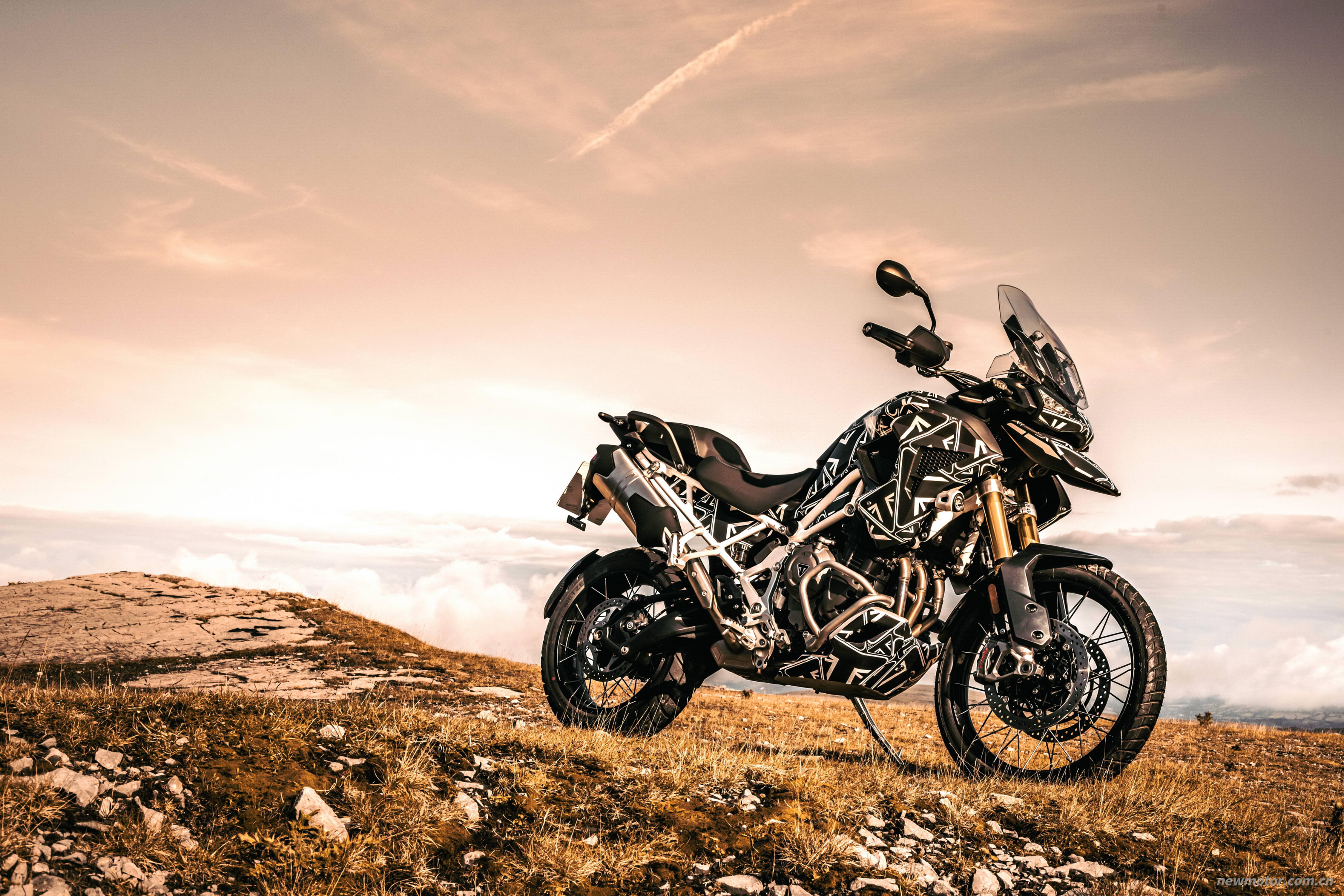 ����Ħ�в����е���һ�� Tiger 1200 ԭ�ͳ�
