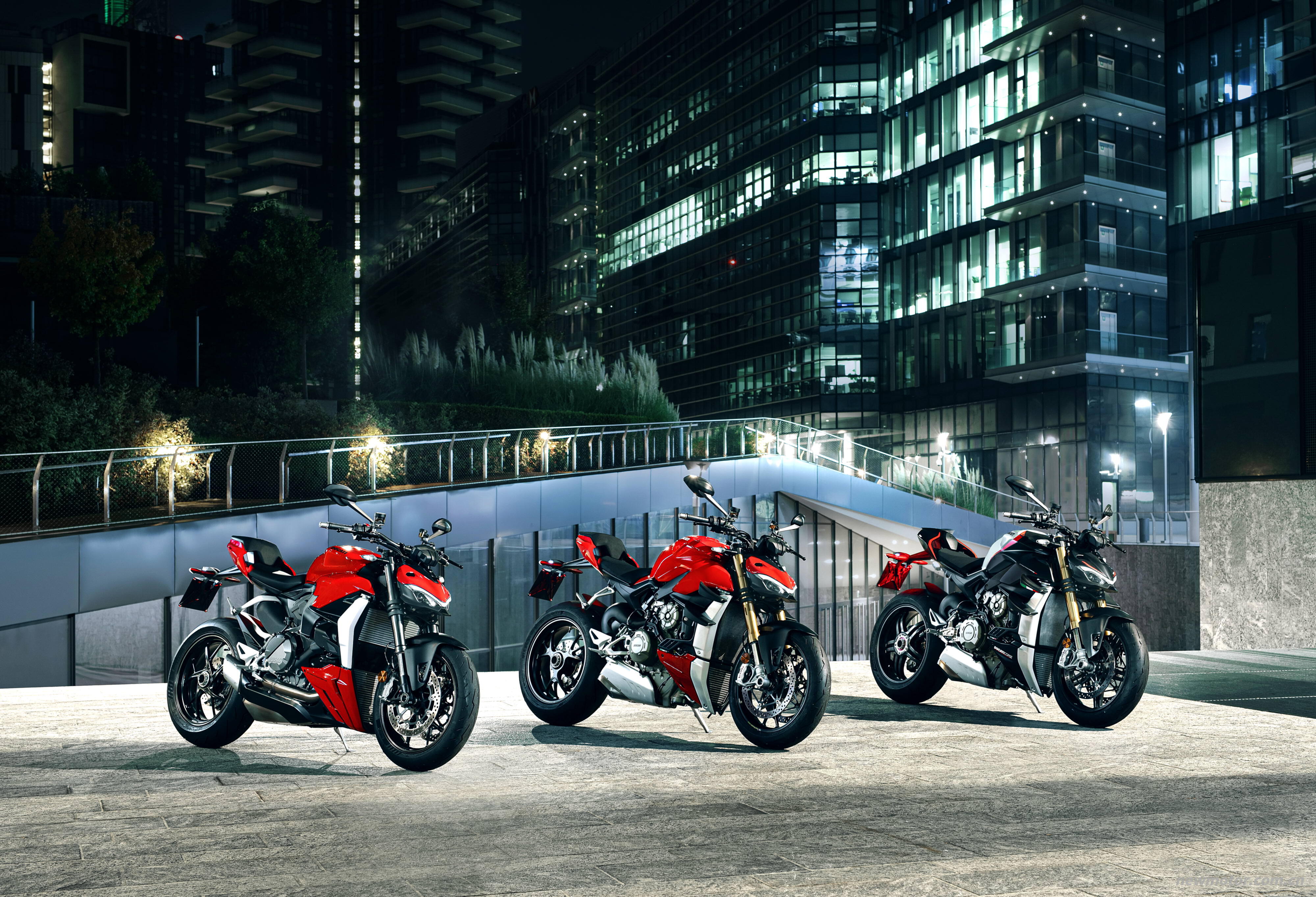 �ſ��� 2022 �ְ� V2��V4 SP ������д