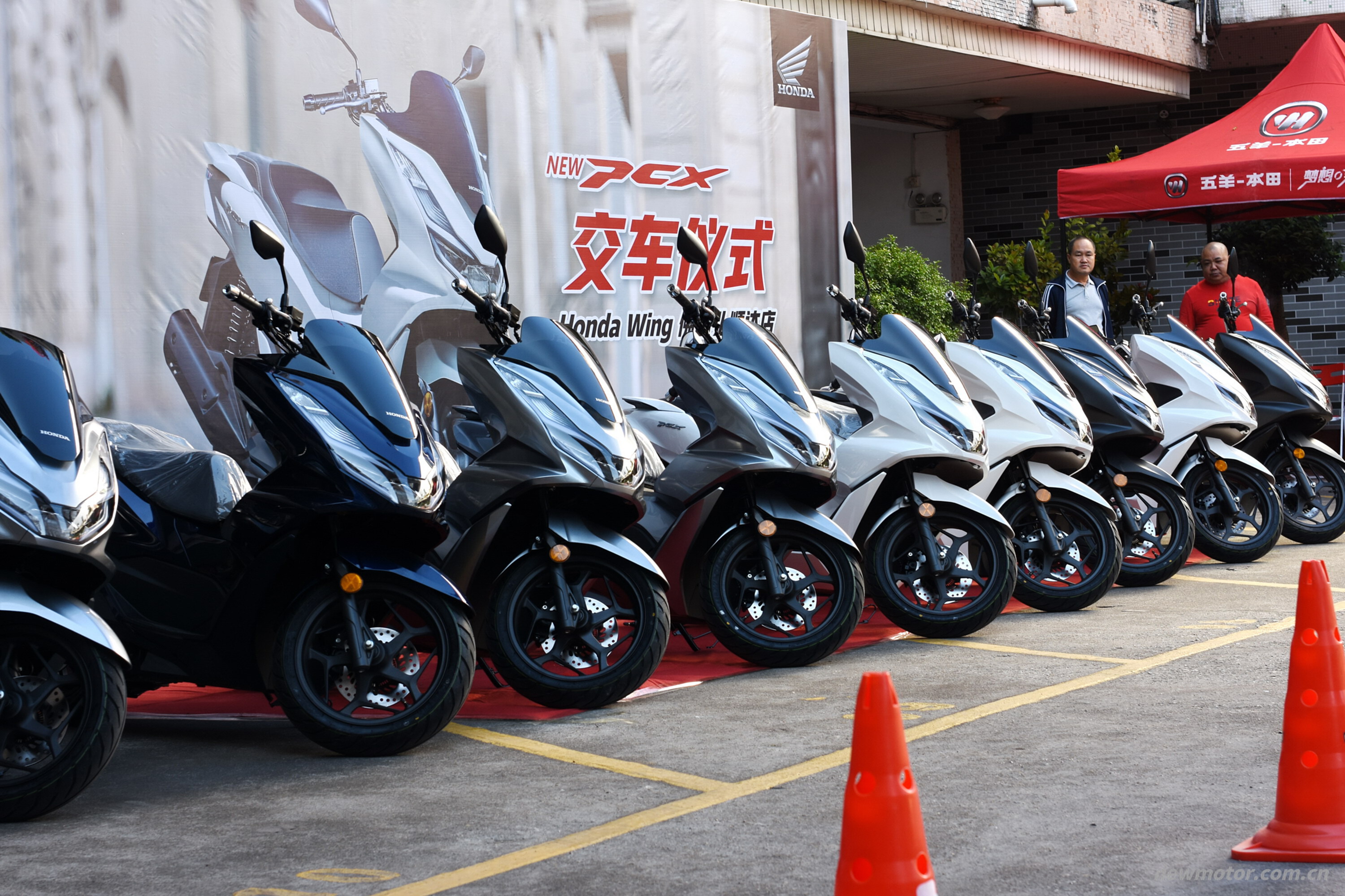 ����-������ PCX ������ϲ��֮�����ڱ�