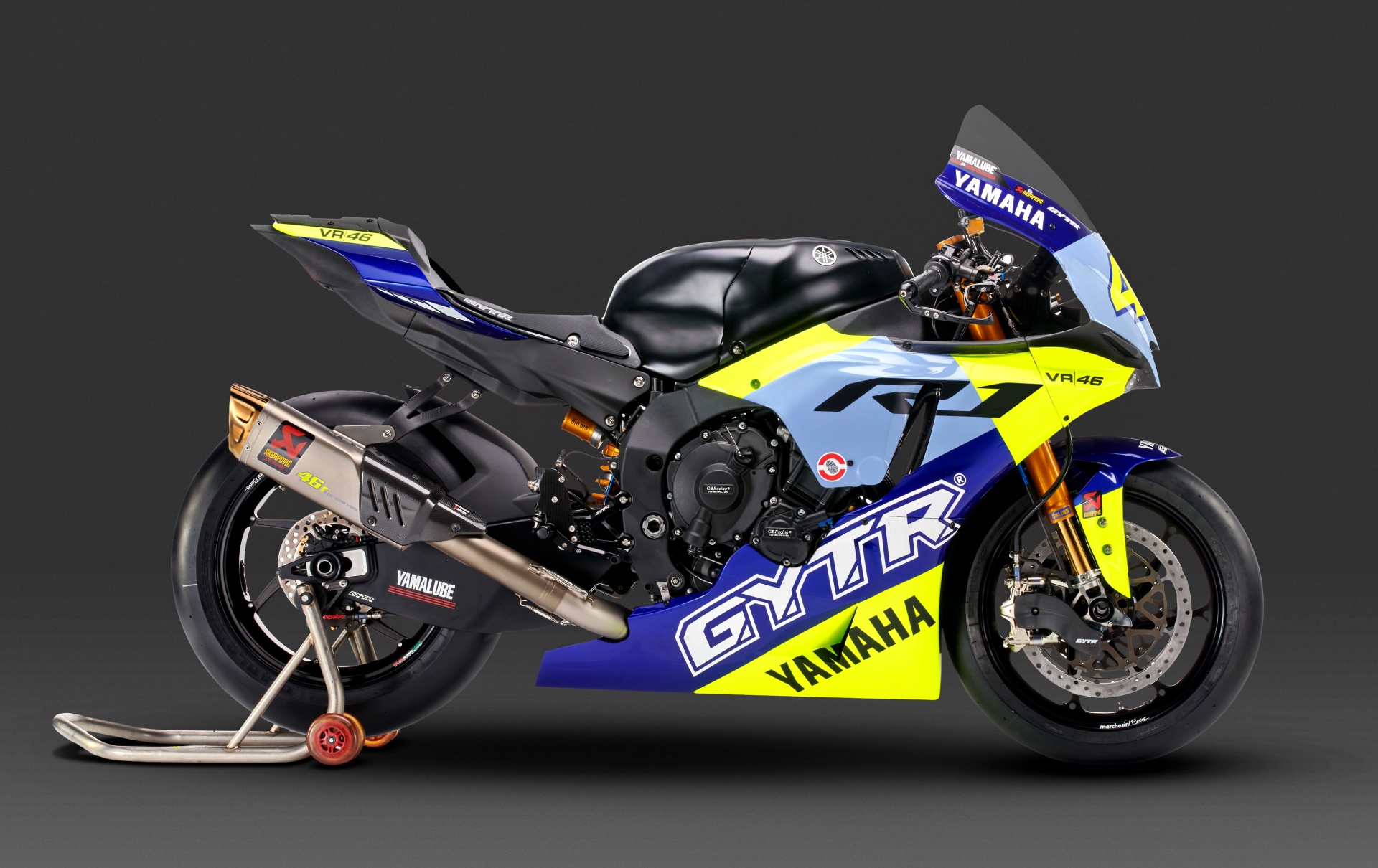���贫�泵�ֵ� Yamaha YZF-R1 GYTR VR46
