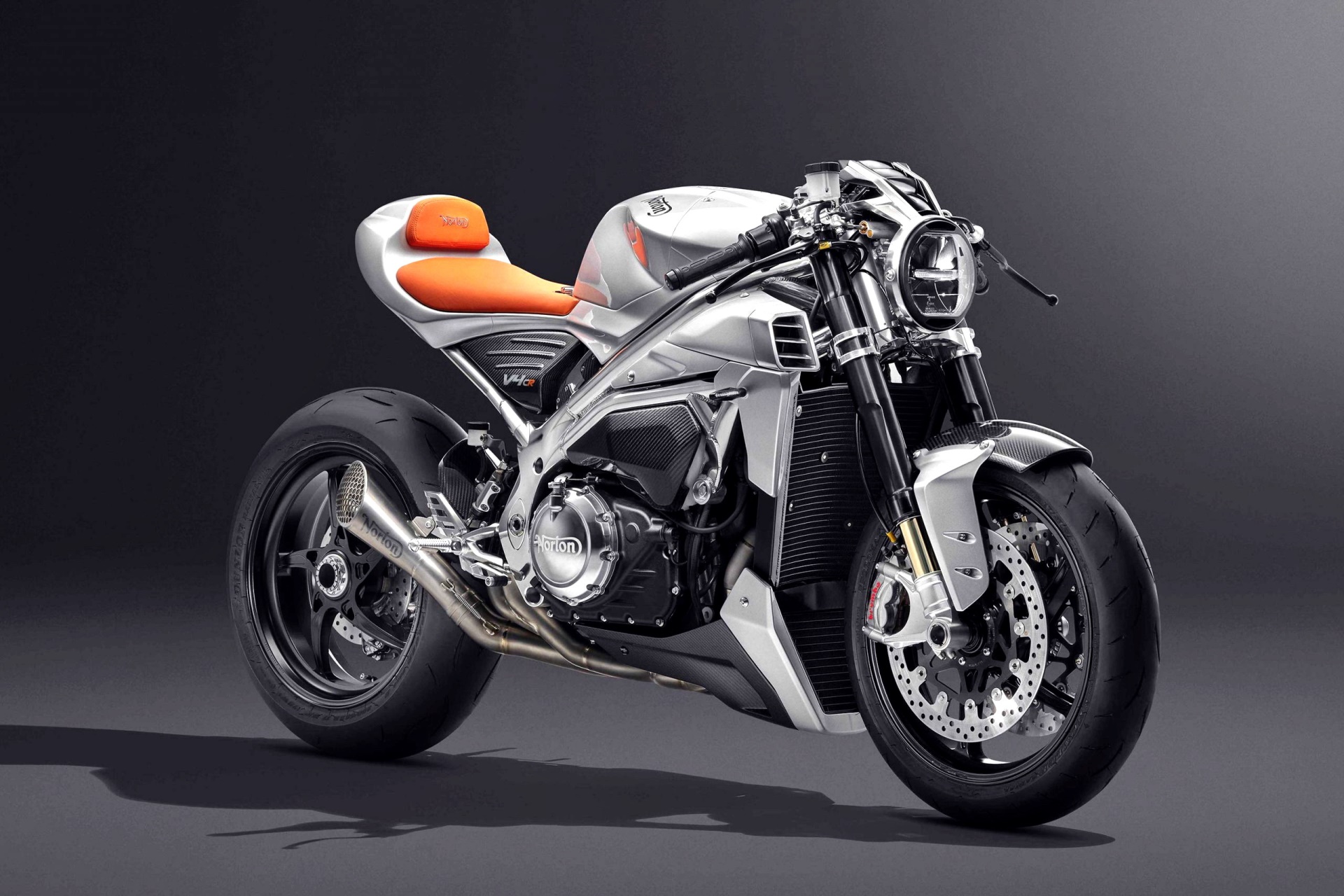 ��Ѷ��ŵ�� V4CR Cafe��BSA ���� 650