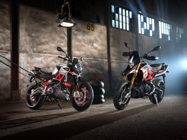 Aprilia&nbsp;�����������������&nbsp;V&nbsp;��