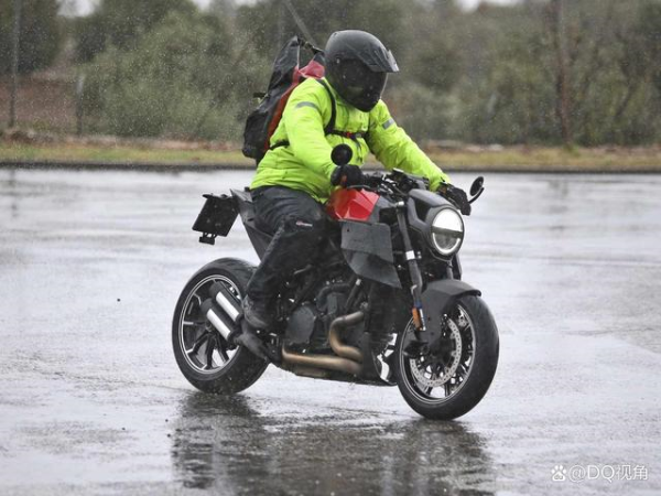 ������500̨��Brabus����KTM�ƶ���