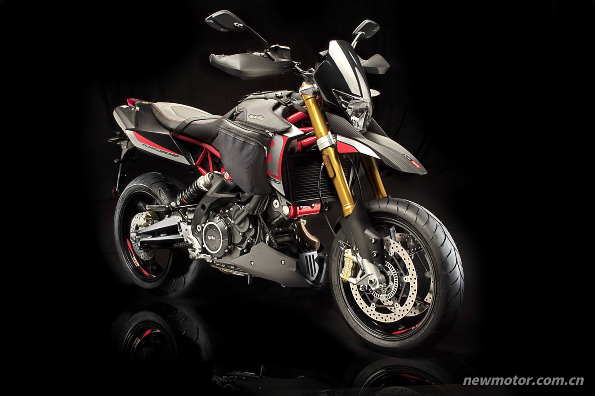 Aprilia ����������������� V �������� 900���£�