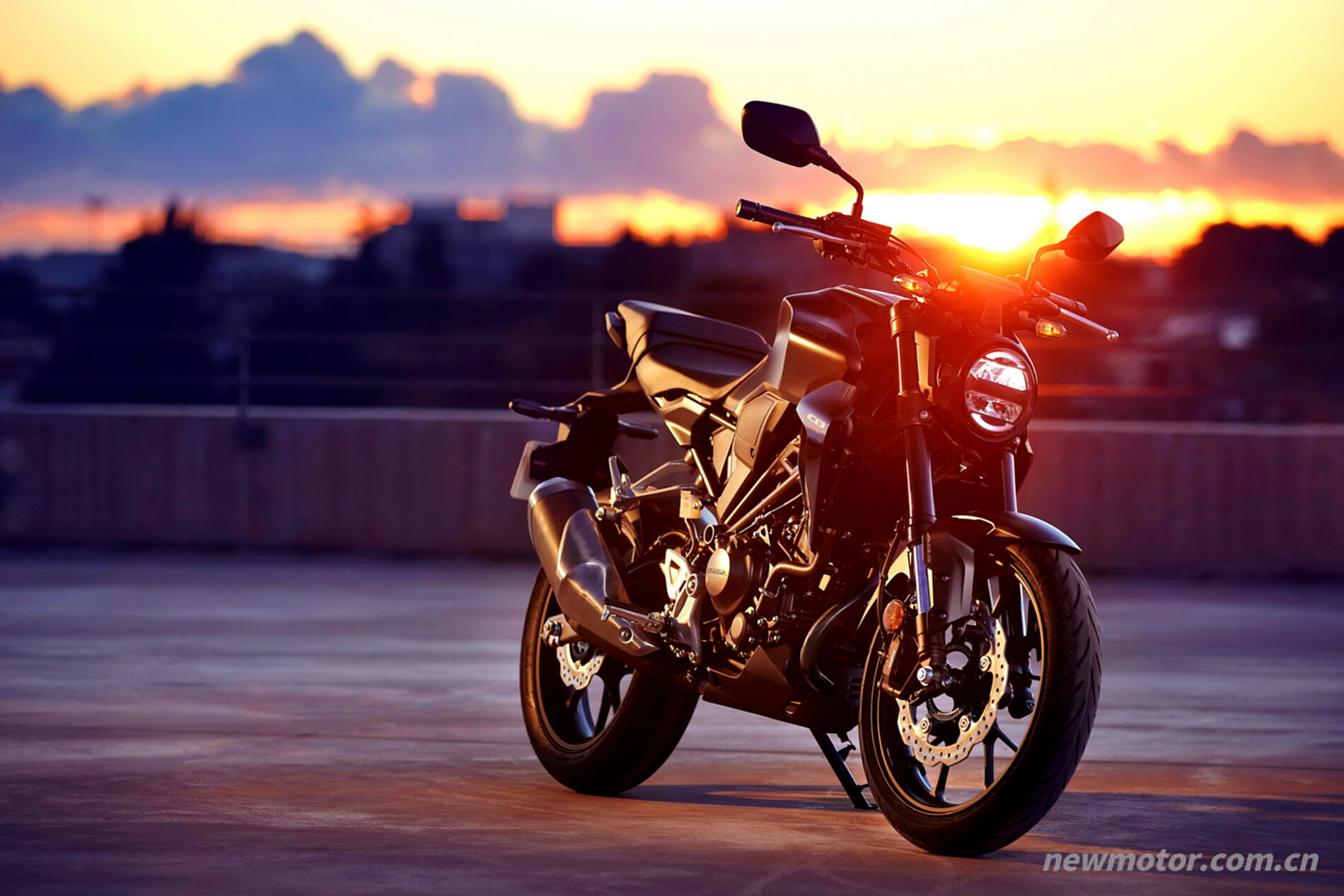 Honda ��һ���������ֳ� 2022 CB300R ������д