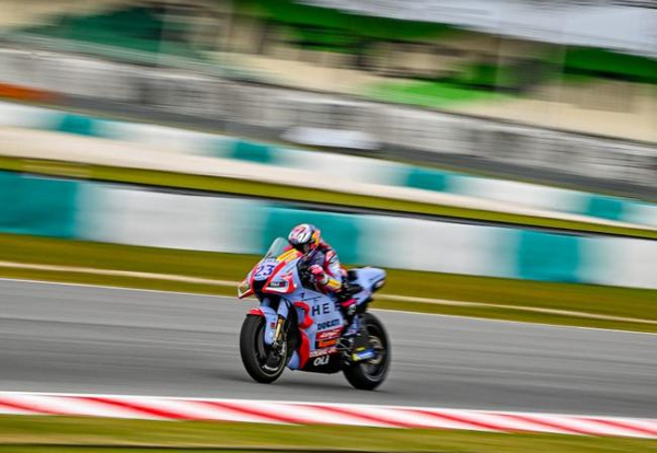 MotoGPѩ��ٷ����ԣ���˹���������������¼