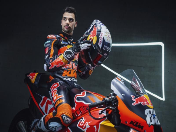 KTM����2022����ս��Ϳװ