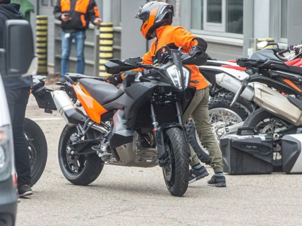 KTM&nbsp;890&nbsp;Adventure��ӭ���Ŀ��