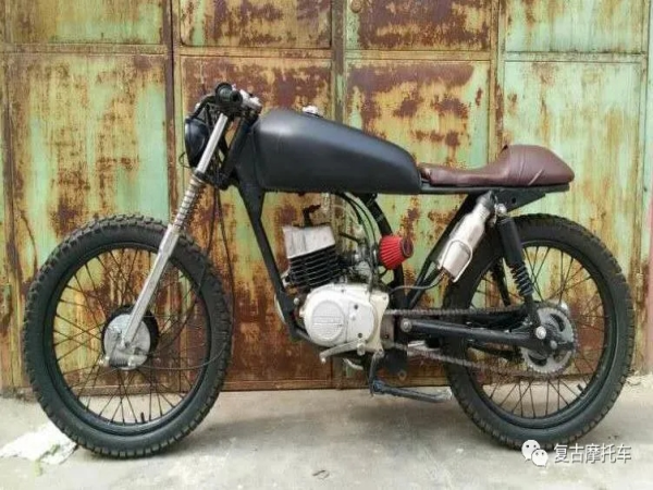 ������Ʒչʾ��cub/ax100/���70/