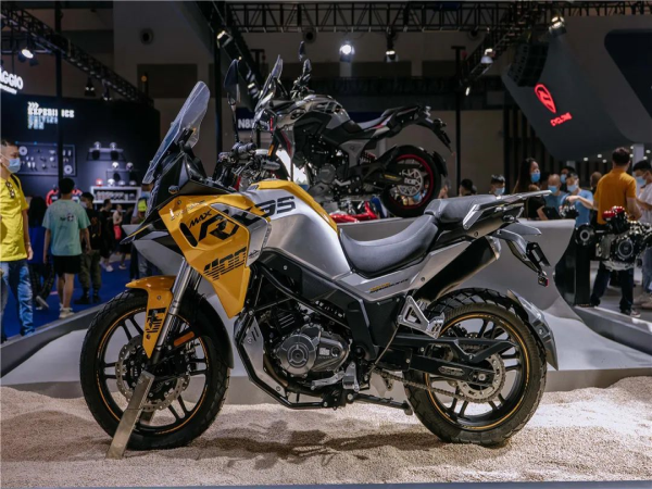 2022�꼴�����й���ADV����ǰհ��