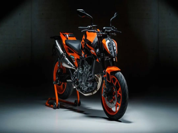 KTM�Ƴ����������Ե�890&nbsp;Duke&nbsp;GP