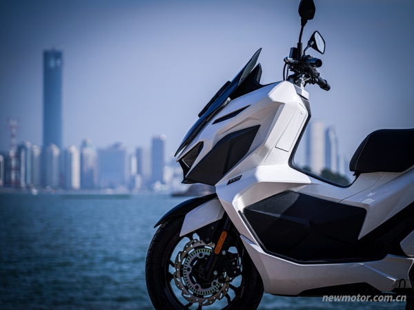 ���£�����&nbsp;2022��&nbsp;CRUISYM&nbsp;150&nbsp;X