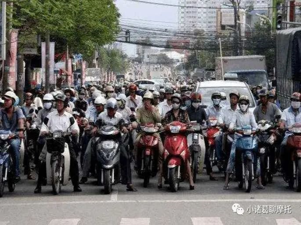 �����ǳɡ��й��족Ħ�г���ҵ��