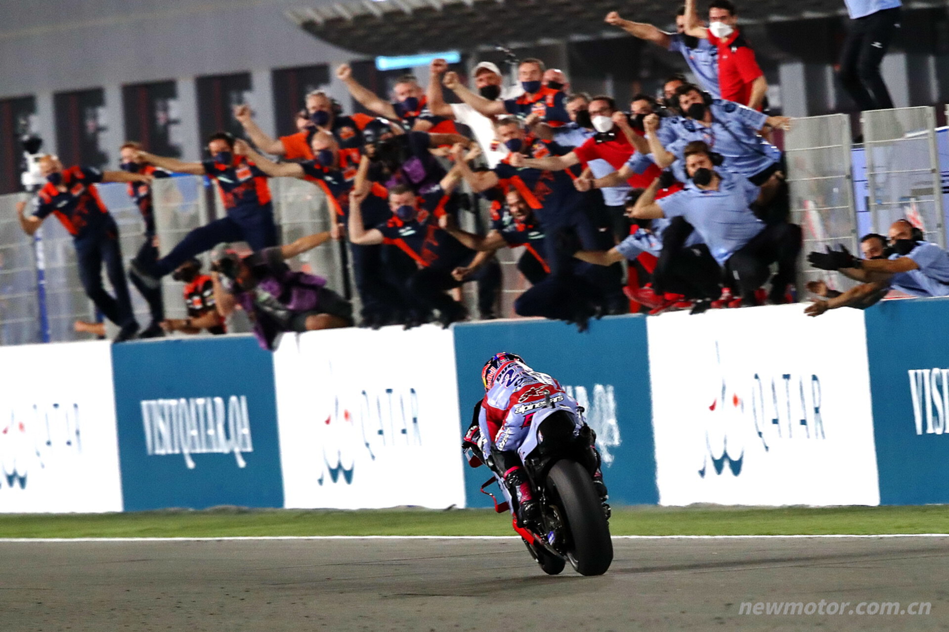 ������ҵ YOU-ALL���ӹھ���ʼ�� MotoGP ֮��