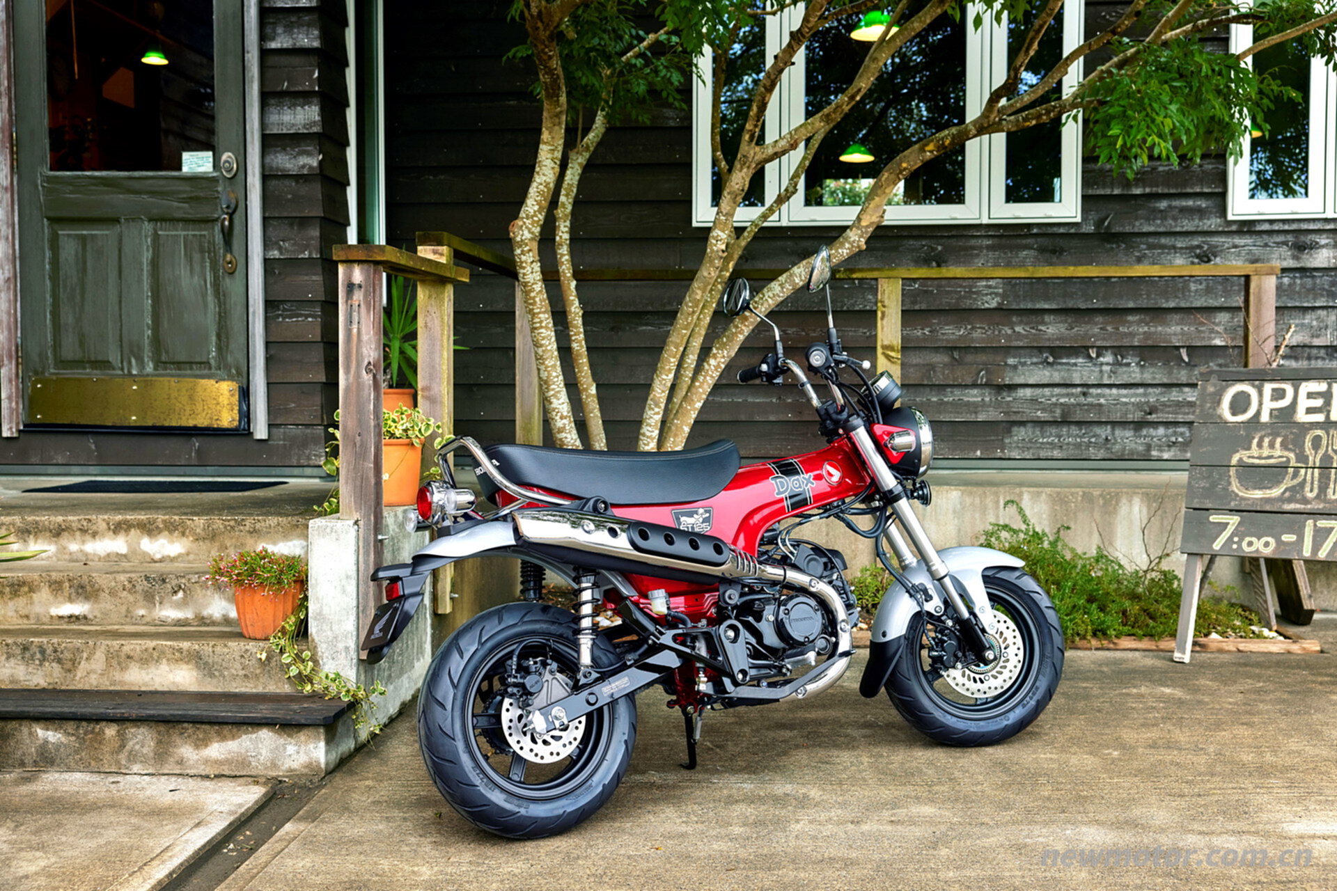 Honda ST125 Dax ������д