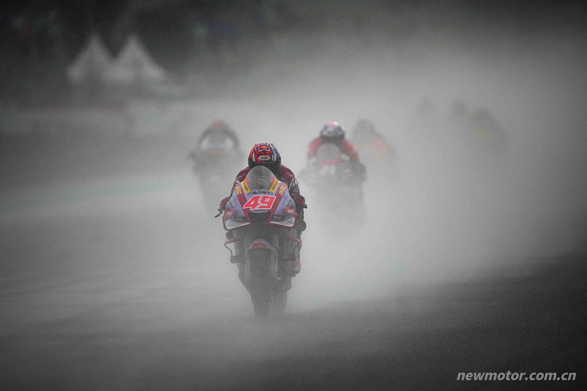 ������ҵ YOU-ALL��MotoGP ӡ��վ�����еķ���ֱ׷