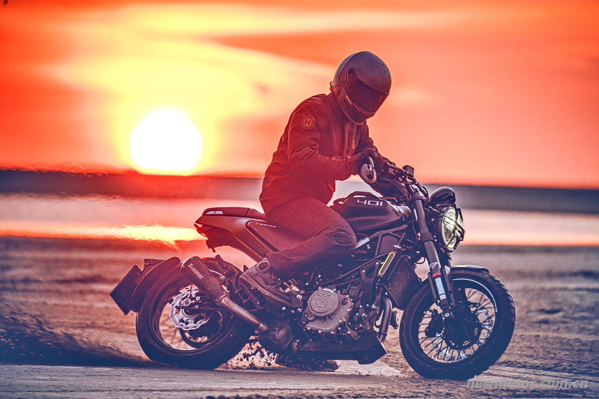 Husqvarna ��˹���� 2022 Svartpilen �ڼ�ϵ��