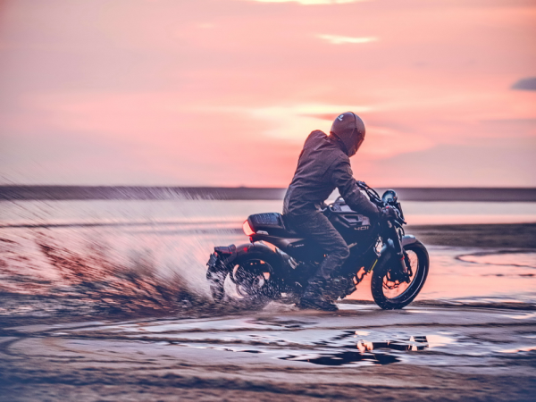 Husqvarna&nbsp;��˹����ȥ�꽻������