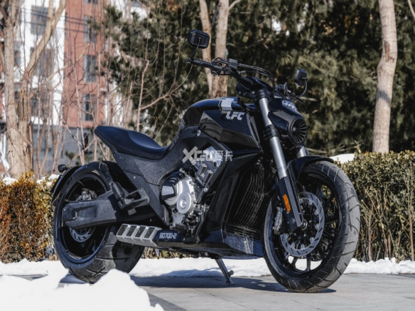 ȫ�±�����700