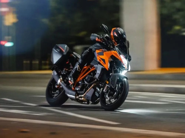 KTM�¿�����ع⣬��ACC�״��129