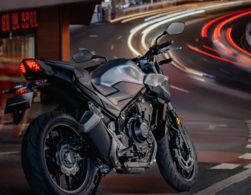 ��ԦCB400F&nbsp;�ͷŴ�ɽԽ��֮��