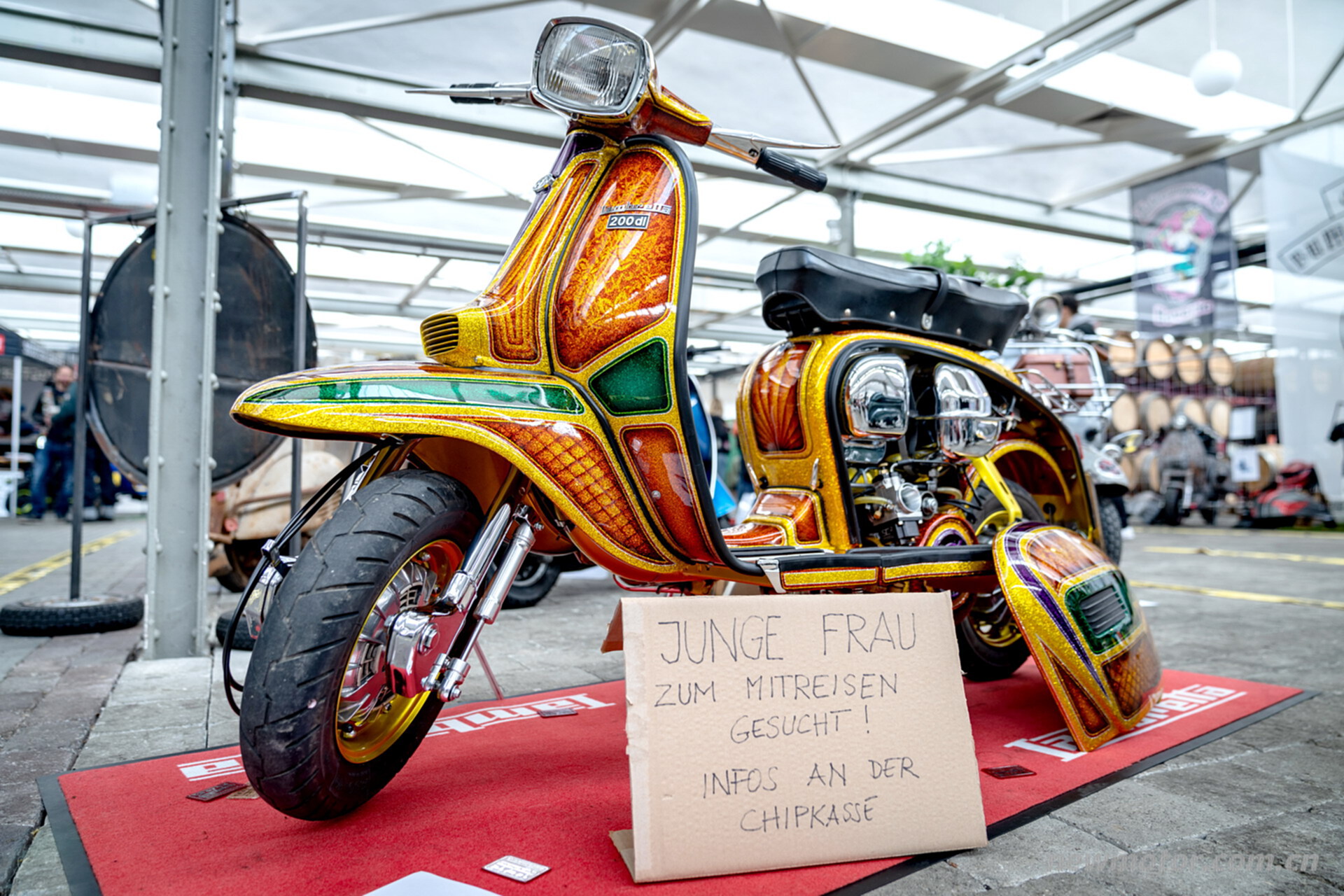 ΰʿ��Lambretta ̤��Ķ���չ���ϣ�