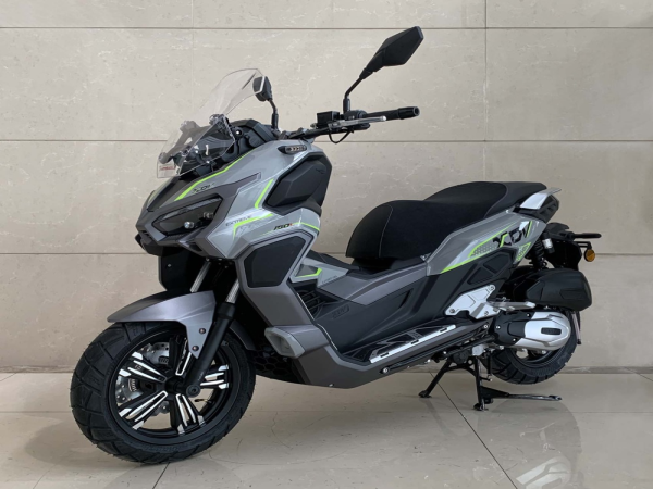�³�����һ��˫�ܣ�����XDV150�汾