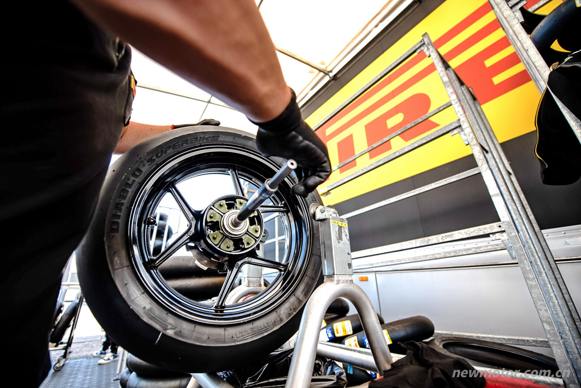 Pirelli ��������Ϊ���ܵ� WSBK ������վ�����µ�����̥