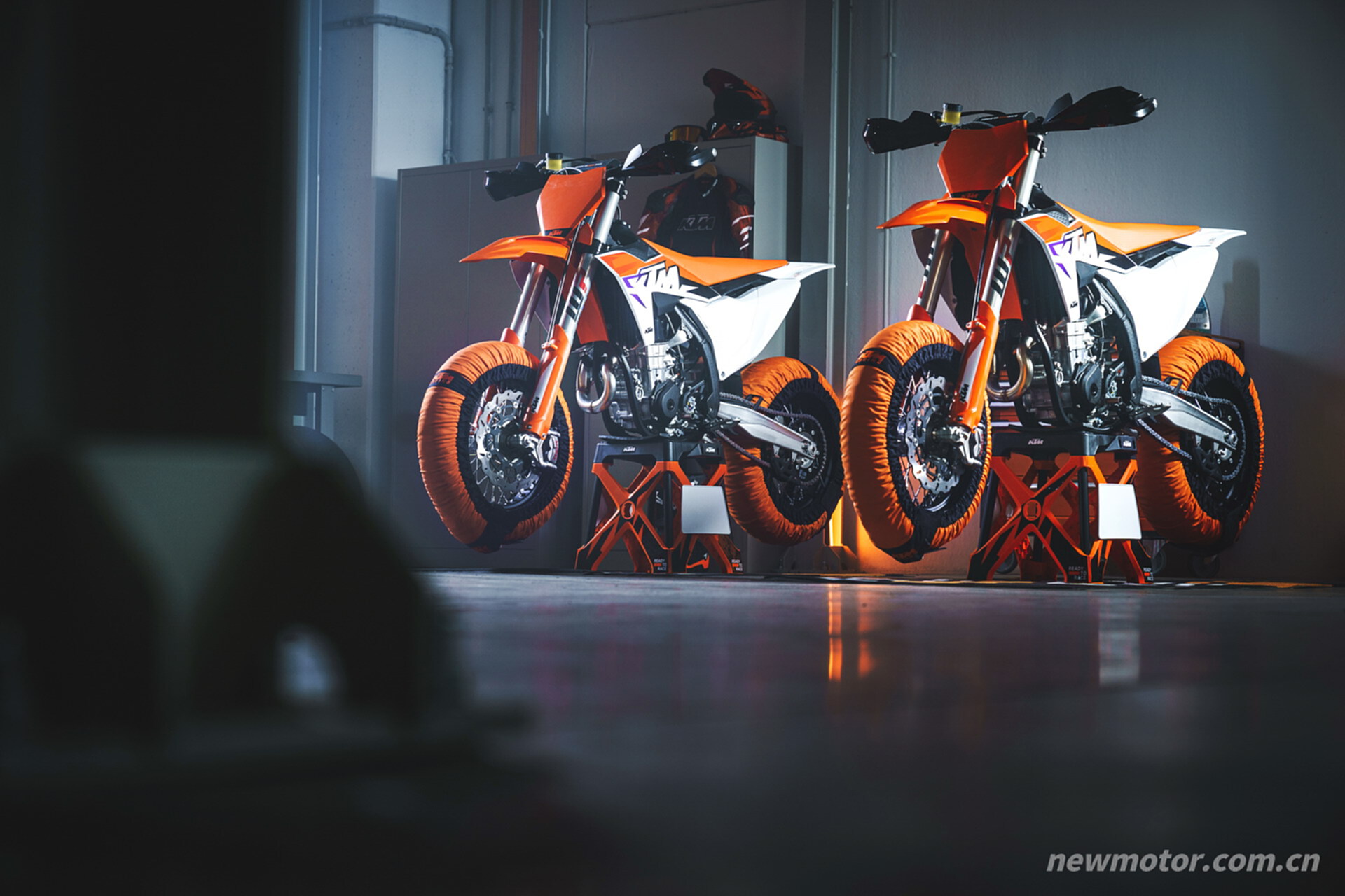 KTM 2023 ��һ����·ԽҰ���� 450 SMR ������д