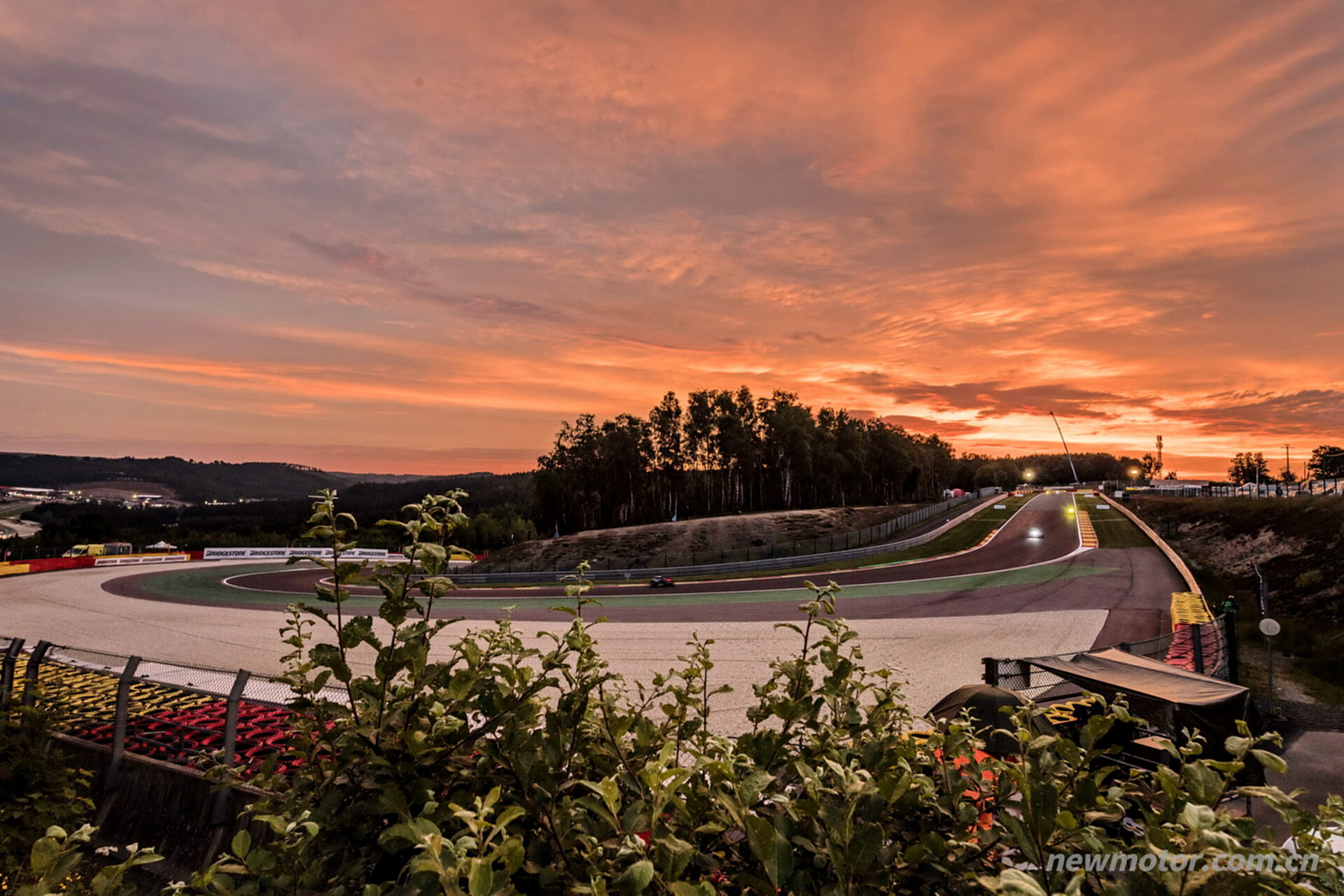 EWC ����ʱ˹����ʮ��Сʱ�����������ʻ���