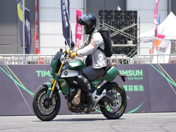 �ܵ�FR750���ۼ�43800Ԫ��