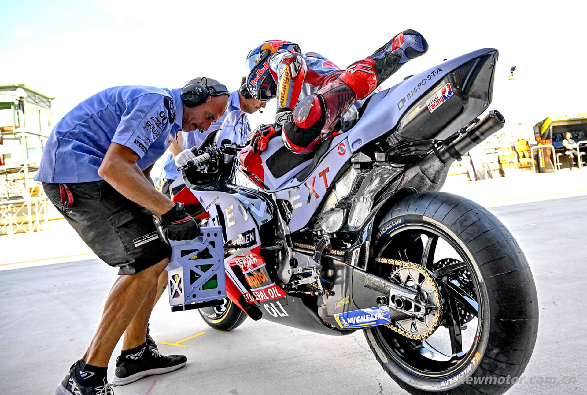 ������ҵ YOU-ALL��MotoGP ������վ��Ŀ��ֱָ�ھ�