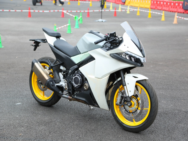 �޼�RR525���������״��ع⣬����