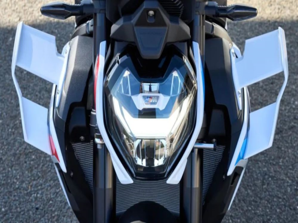 �������ʱ����ͻ��200������������