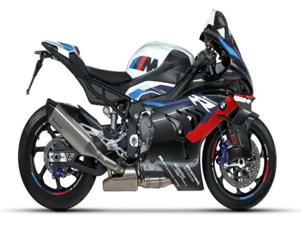 314ʱ�٣��������M&nbsp;1000&nbsp;RR�Ǵ�ͷ
