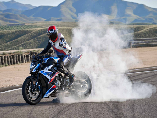 BMW&nbsp;Mϵ���ٸ��£�M1000RR�볬����